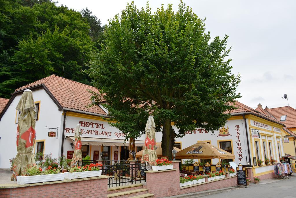 Hotel Koruna Karlstejn Exterior photo
