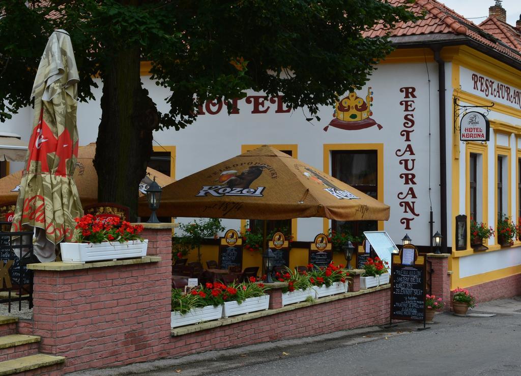 Hotel Koruna Karlstejn Exterior photo
